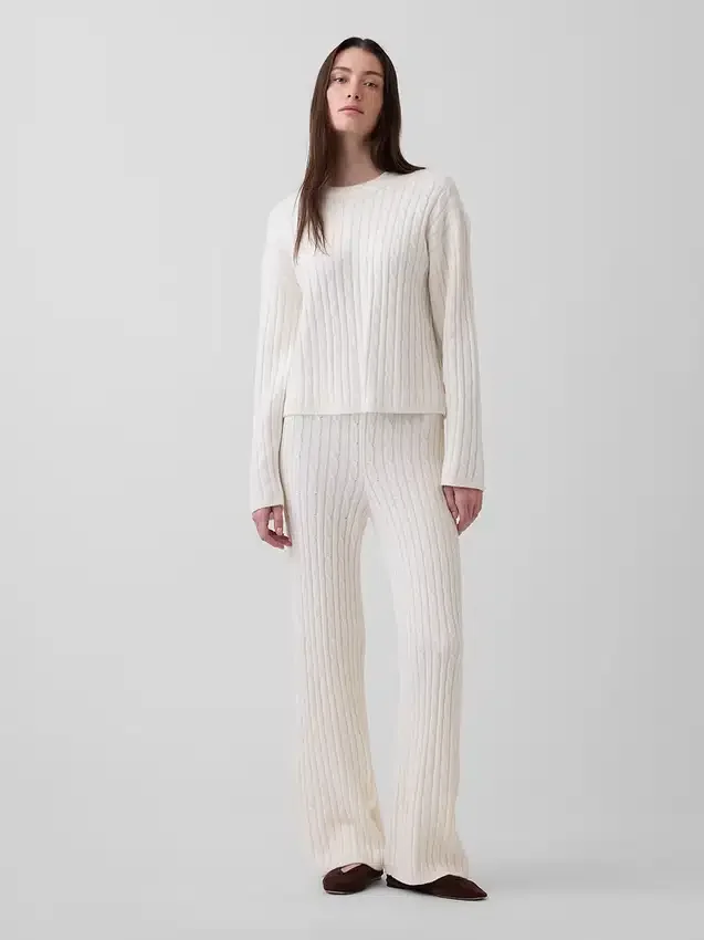 CashSoft-trui van kabelgebreid tricot met relaxte pasvorm
