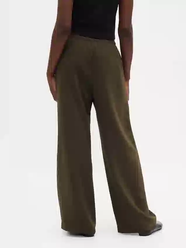 Comfortabele broek met wijde pijpen