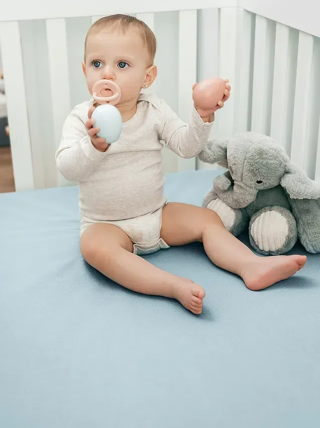 Comfy Cubs mousseline hoeslaken voor wieg