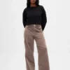 Corduroy broek met hoge taille en wijde pijpen