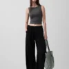 Crop-tanktop van dichtgebreide jersey met boothals