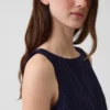 Crop-top met oogjes