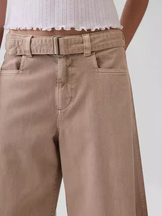 Culotte-broek met middelhoge taille en riem