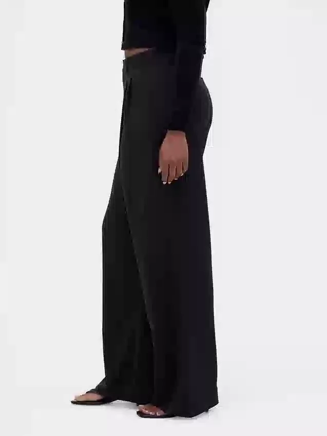 Curvy 365 hooggetailleerde broek met plooien