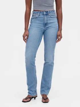 Curvy High Rise ’90s Slim Straight-Jeans