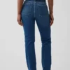 Curvy High Rise '90s Slim Straight-Jeans