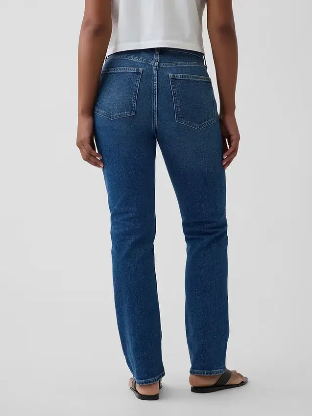 Curvy High Rise '90s Slim Straight-Jeans