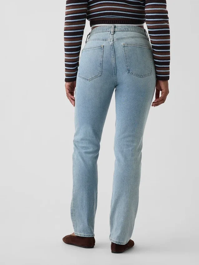 Curvy High Rise '90s Slim Straight-Jeans