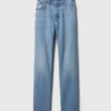 Curvy High Rise '90s Slim Straight-Jeans