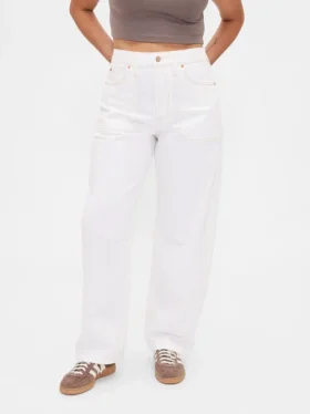 Curvy High Rise Barrel-Jeans