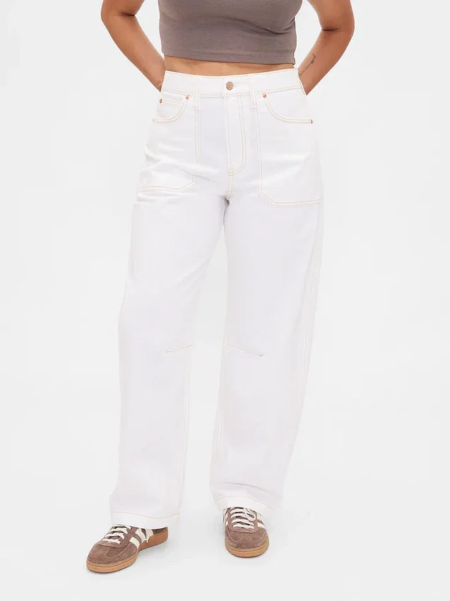 Curvy High Rise Barrel-Jeans
