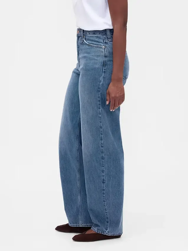 Curvy High Rise Barrel-Jeans