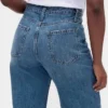 Curvy High Rise Barrel-Jeans