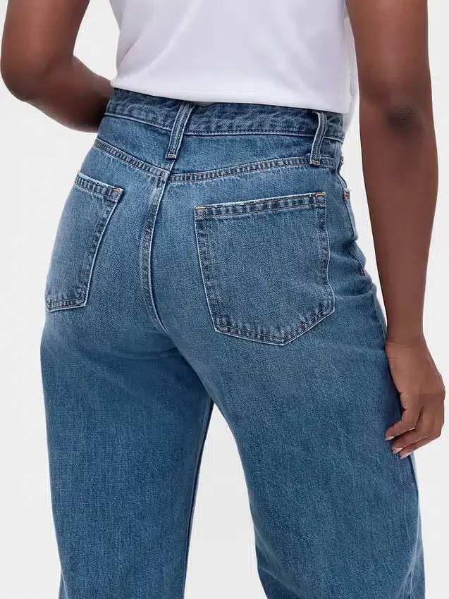Curvy High Rise Barrel-Jeans