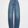 Curvy High Rise Barrel-Jeans