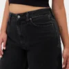 Curvy High Rise Barrel-Jeans