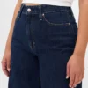 Curvy High Rise Barrel-Jeans
