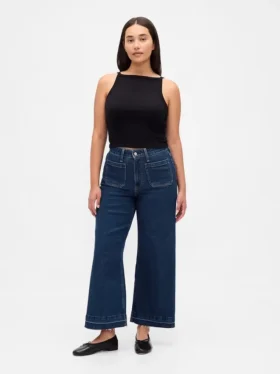 Curvy high-rise jeans met wijde pijpen tot aan de enkels