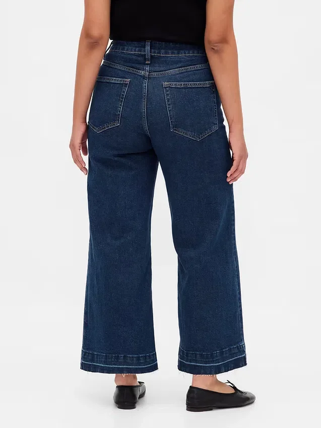 Curvy high-rise jeans met wijde pijpen tot aan de enkels