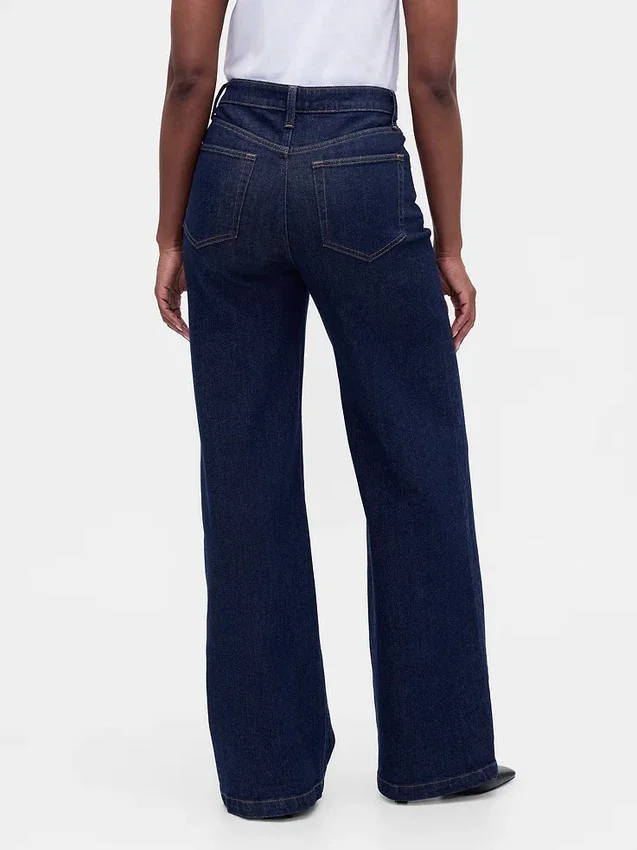 Curvy jeans met hoge taille en wijde pijpen