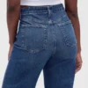 Curvy jeans met hoge taille en wijde pijpen