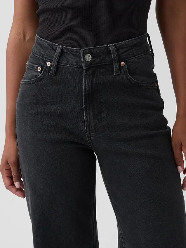 Curvy jeans met hoge taille en wijde pijpen