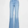 Curvy Low Rise Long & Lean Jeans