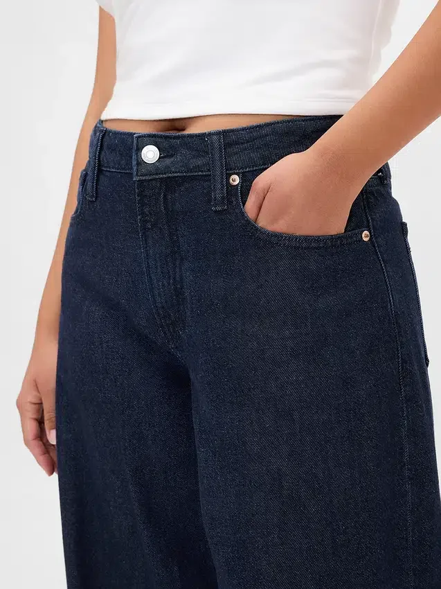 Curvy mid-rise ultrazachte baggy Jeans