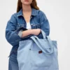 Denim draagtas