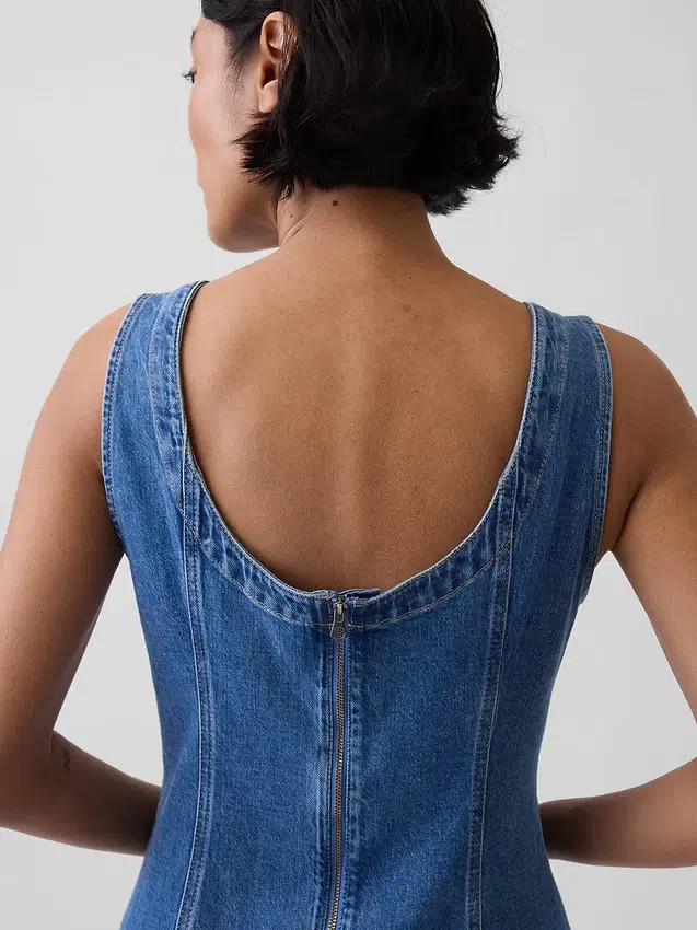 Denim mini-jurk met boothals en open rug