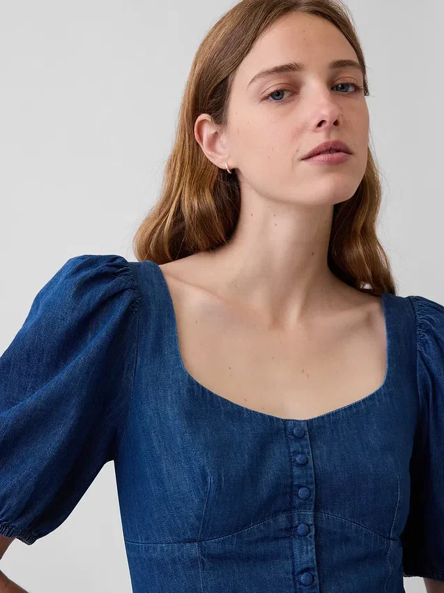 Denim mini-jurk met pofmouwtjes en sweetheart-hals