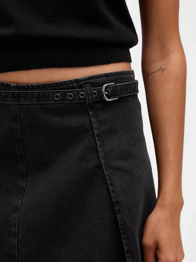 Denim minirok met riemen