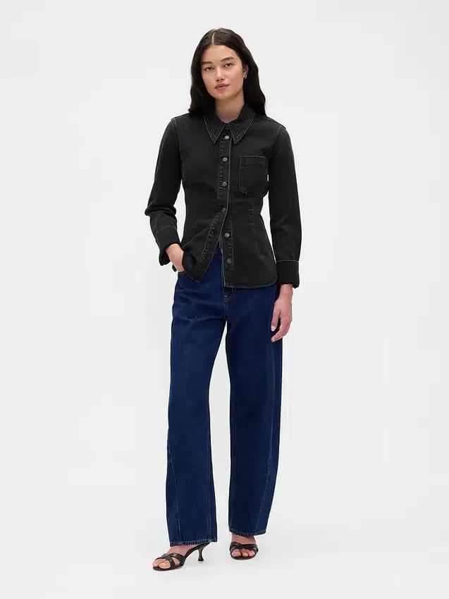 Denim overhemd met getailleerde naden
