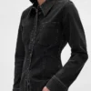 Denim overhemd met getailleerde naden