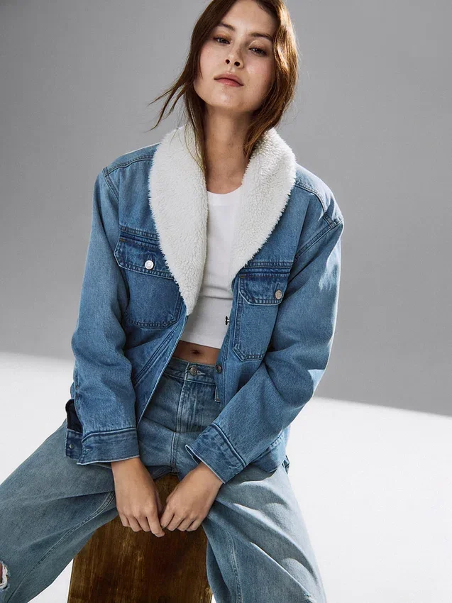 Denimjas met sjaalkraag en sherpa-voering