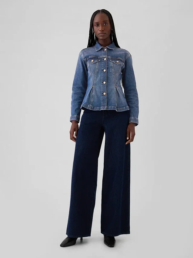 Denimjasje met getailleerde pasvorm