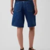 Denimkorte broek met middelhoge taille en lange pijpen