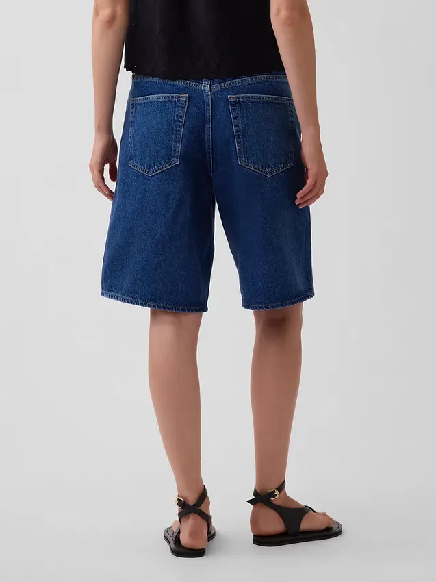 Denimkorte broek met middelhoge taille en lange pijpen