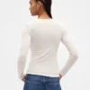 Doorschijnend geribd Henley-T-shirt