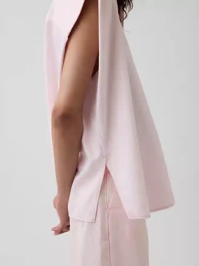 Gap × Hfr ultrazacht denimoverhemd met brede schouders uit de collectie van Nicole Benefield