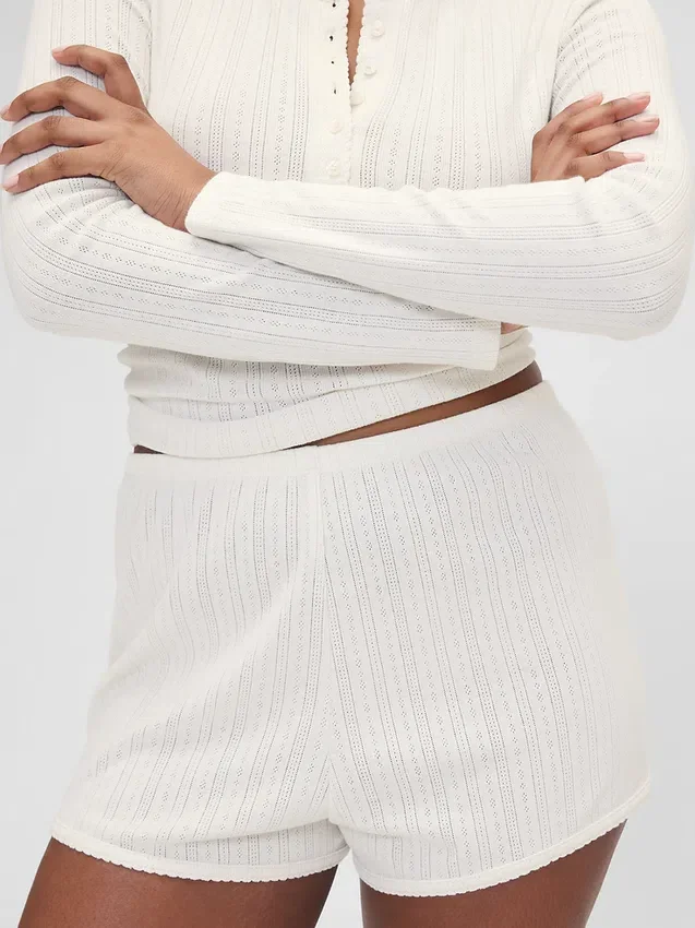 GAP × Summer Fridays korte broek met pointelle-patroon