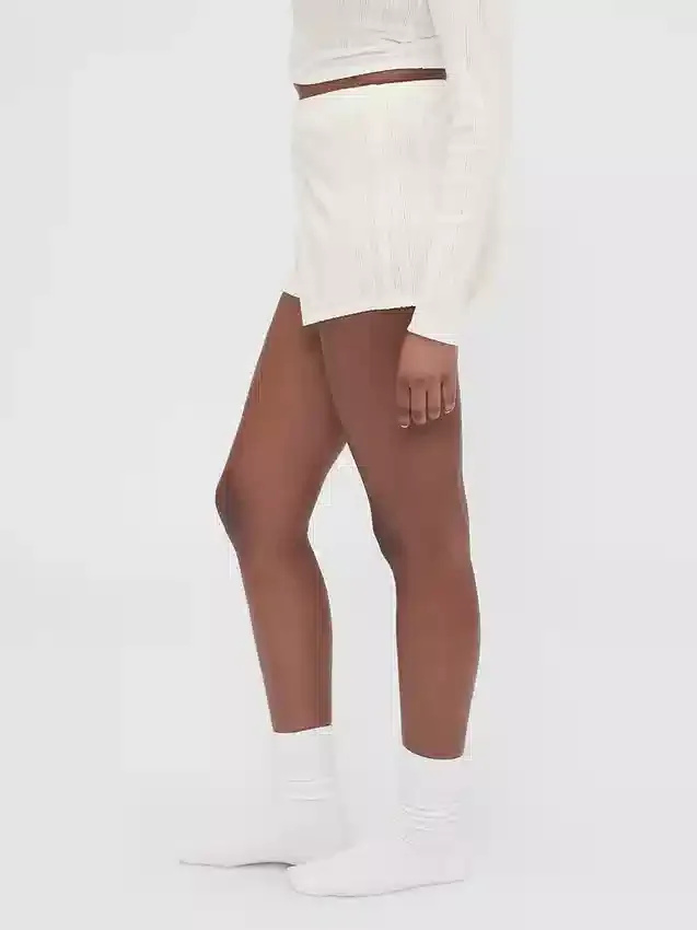 GAP × Summer Fridays korte broek met pointelle-patroon