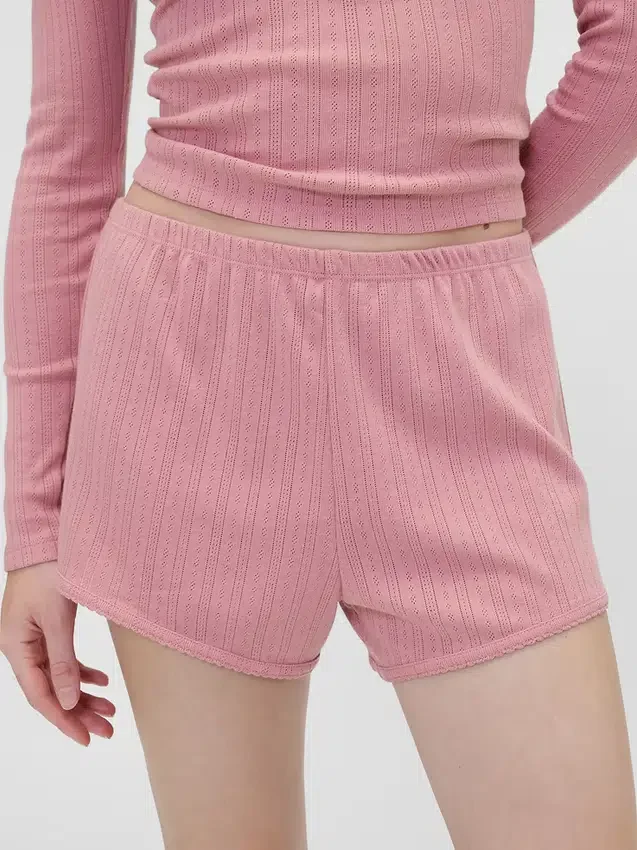 GAP × Summer Fridays korte broek met pointelle-patroon