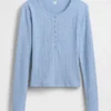GAP × Summer Fridays Pointelle Henley-pyjamatop