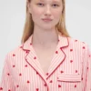 Gap × Summer Fridays Relaxed flanellen pyjamashemd met hartjes