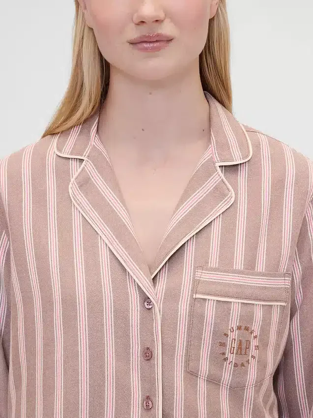 GAP × Summer Fridays Relaxed Flannel Stripe pyjamashemd