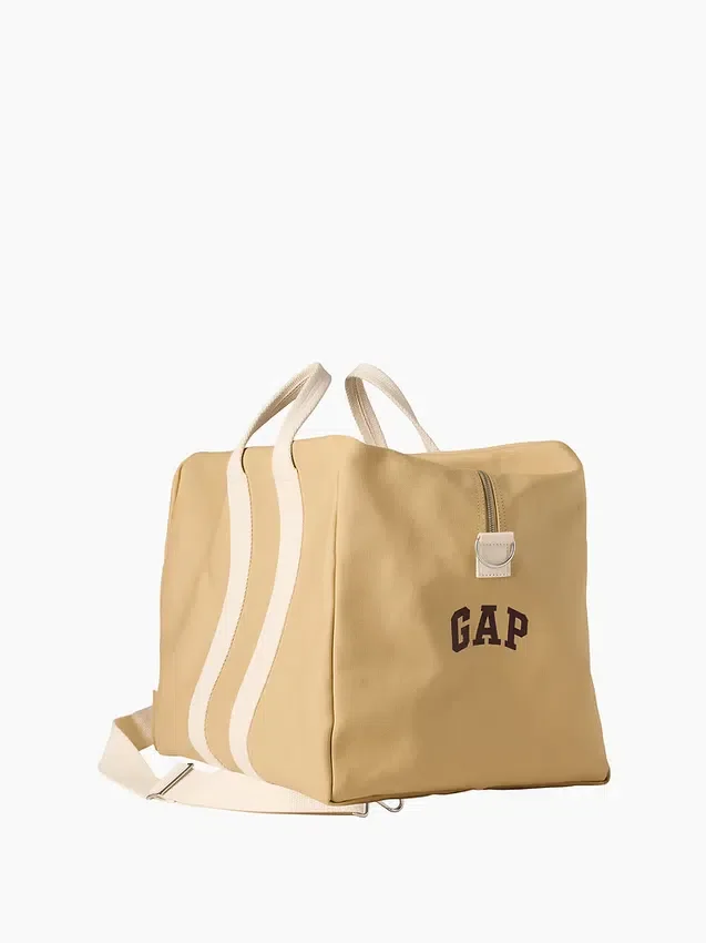GAP × Victoria Beckham oversized weekendtas