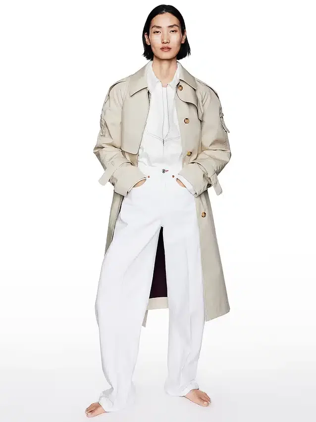 GAP × Victoria Beckham trenchcoat