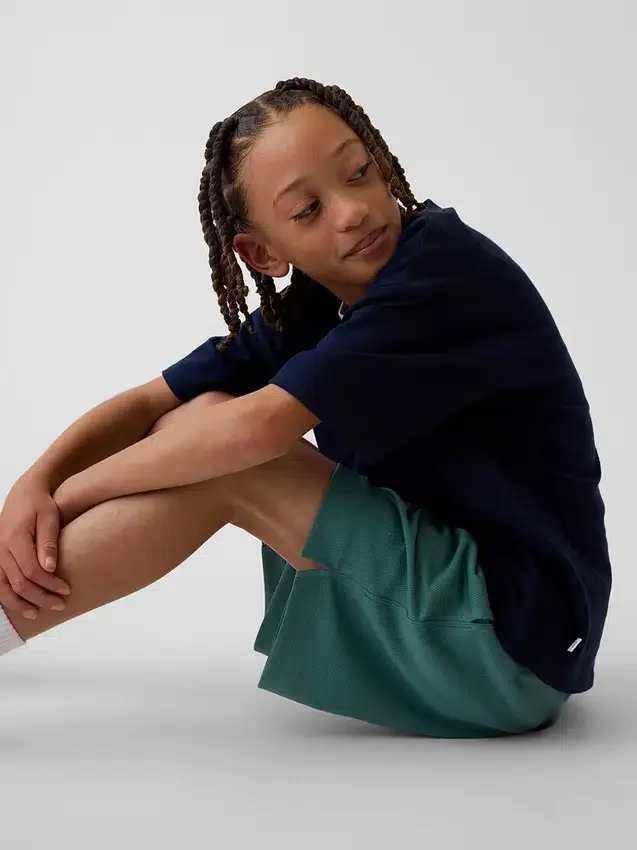 GapFit 6" gerecyclede mesh-korte broeken voor kinderen