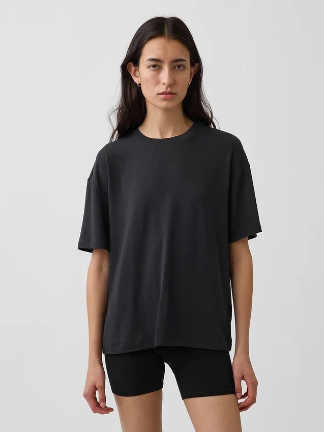 GapFit Breathe T-shirt met relaxte pasvorm